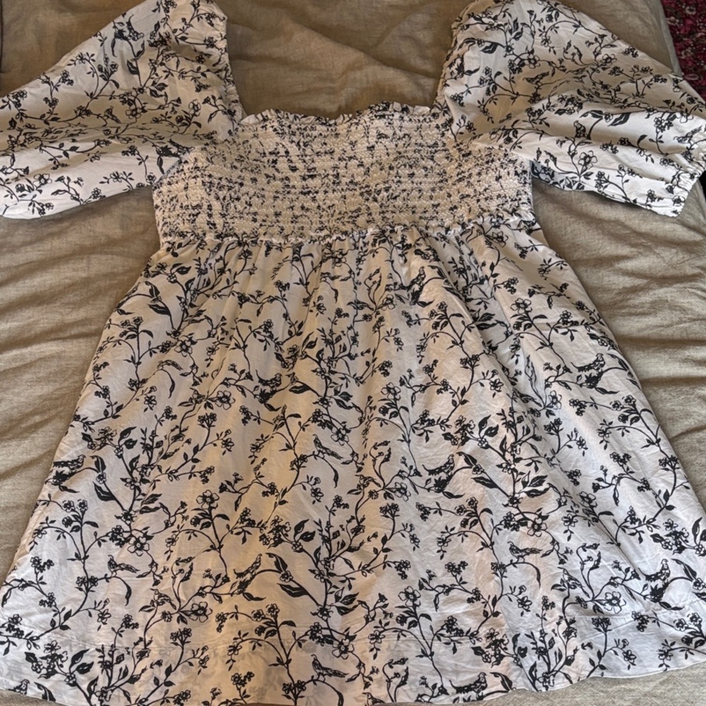 American Eagle Outfitters Black and White Floral Dress